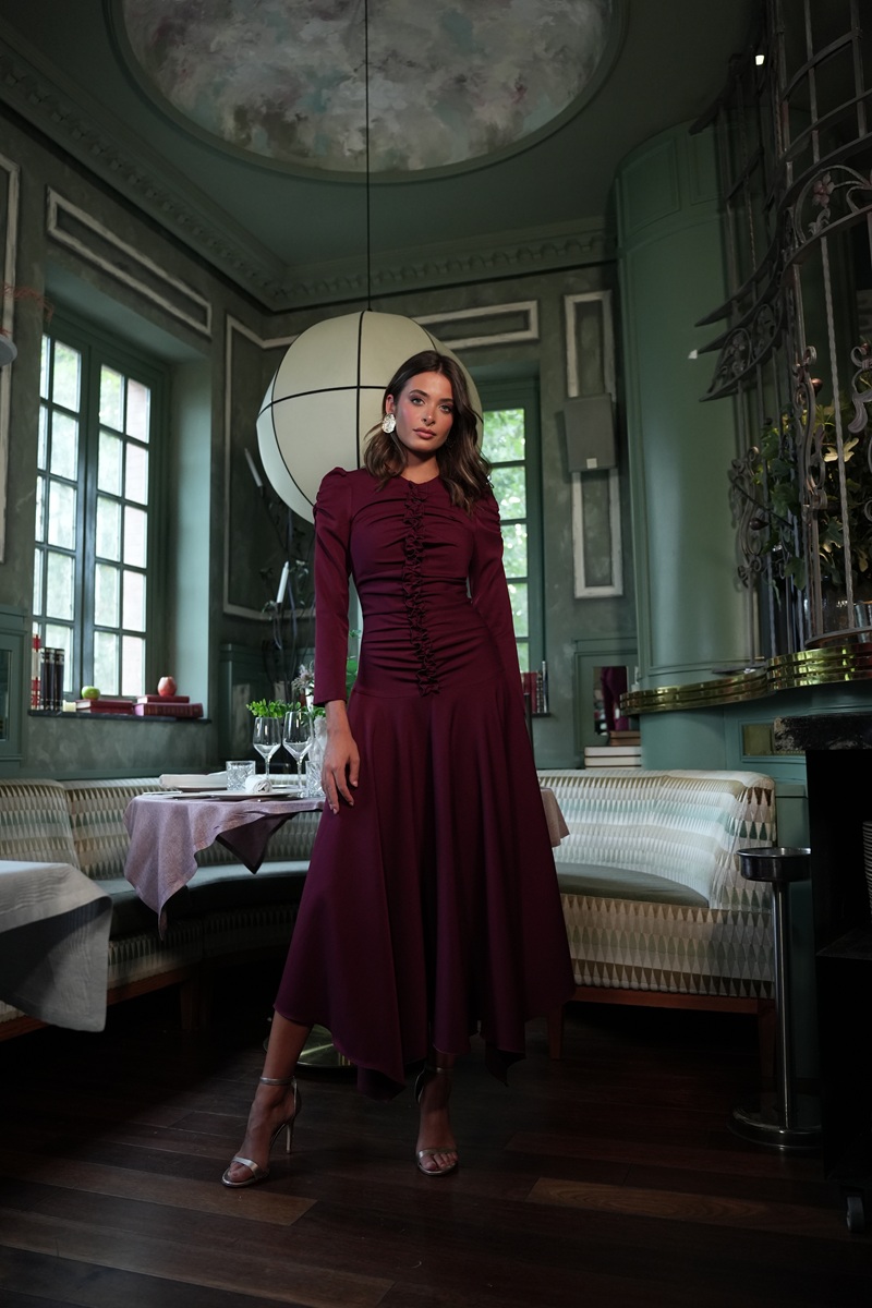 burdeos vestido