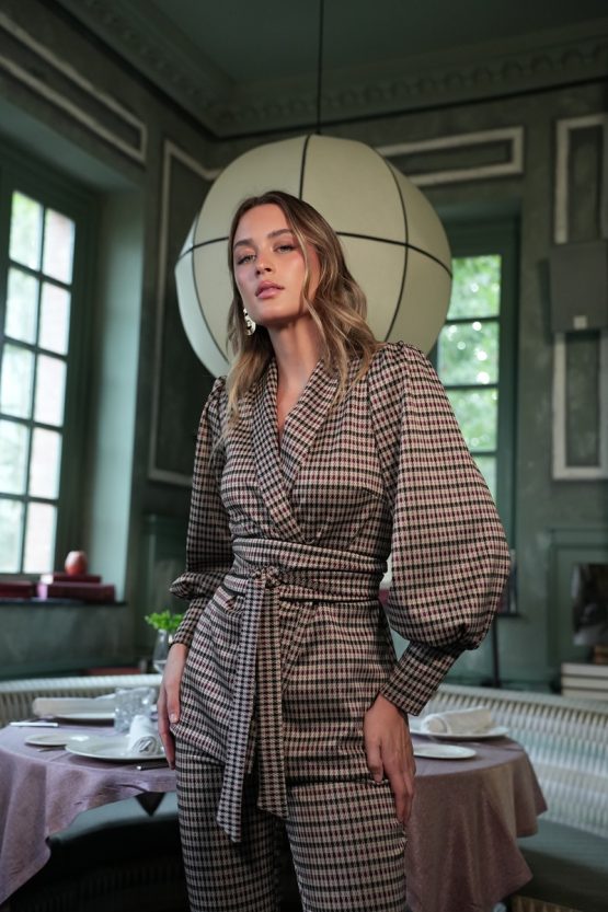 TRAJE CARLA - Imagen 3